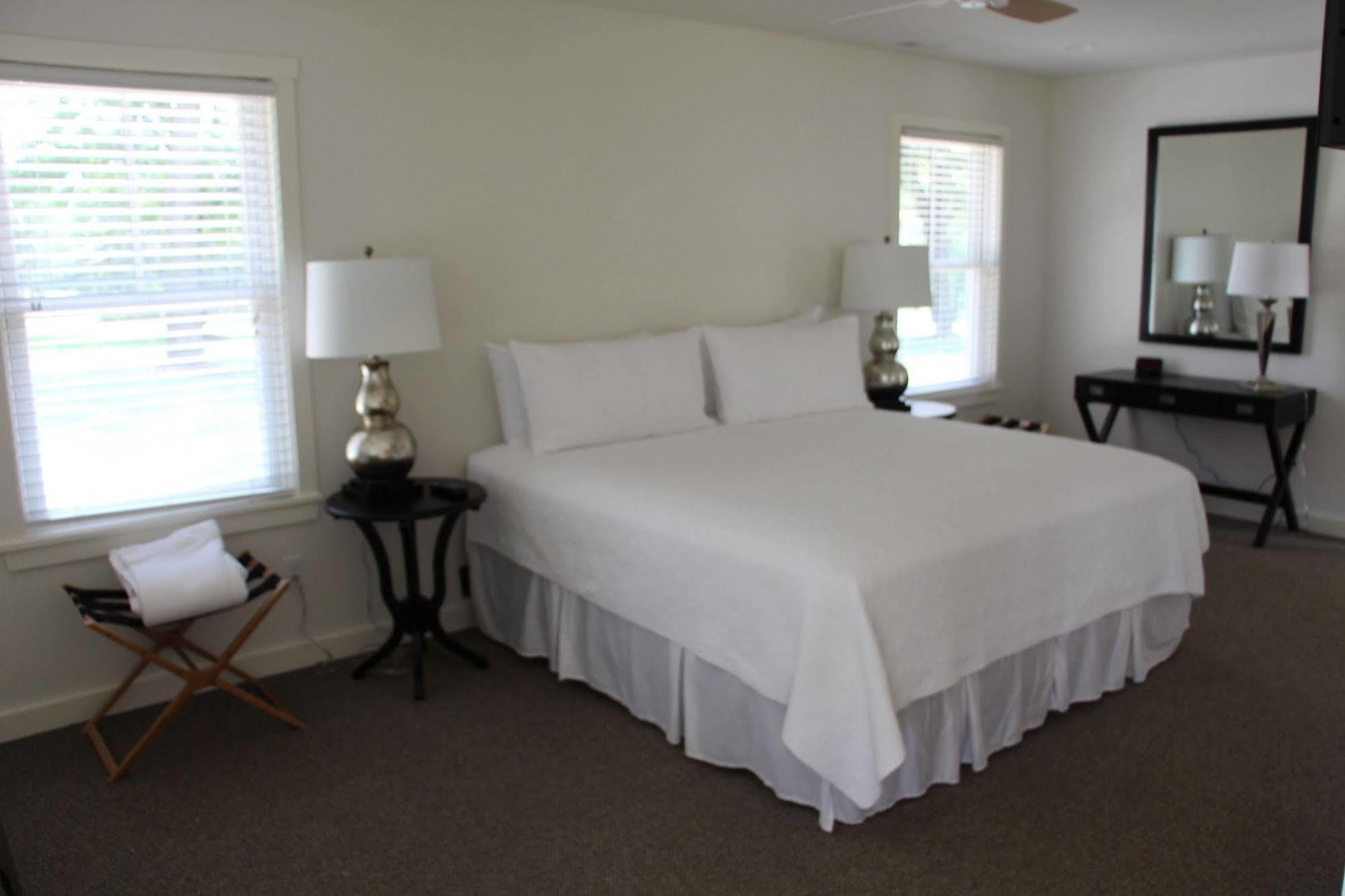 Hotel Cedar Creek New Haven Zewnętrze zdjęcie